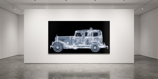 1930’s Pontiac with Gangsters