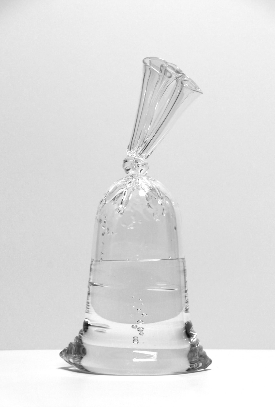 Dylan Martinez - B186, 2022, Unique Hand Blown Glass Sculpture