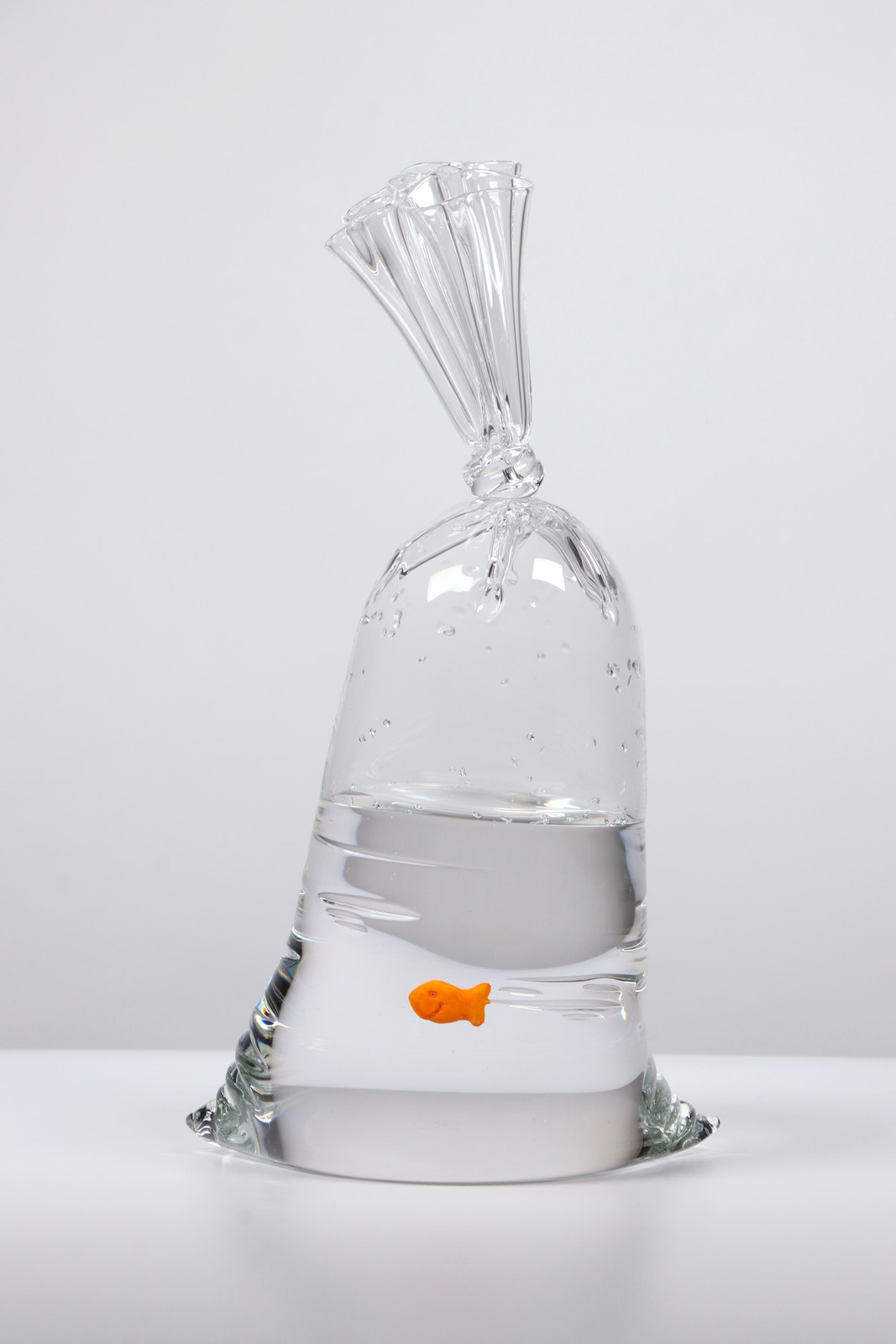 Dylan Martinez - GF 172, 2023, Hand blown glass sculpture with ceramic fish element