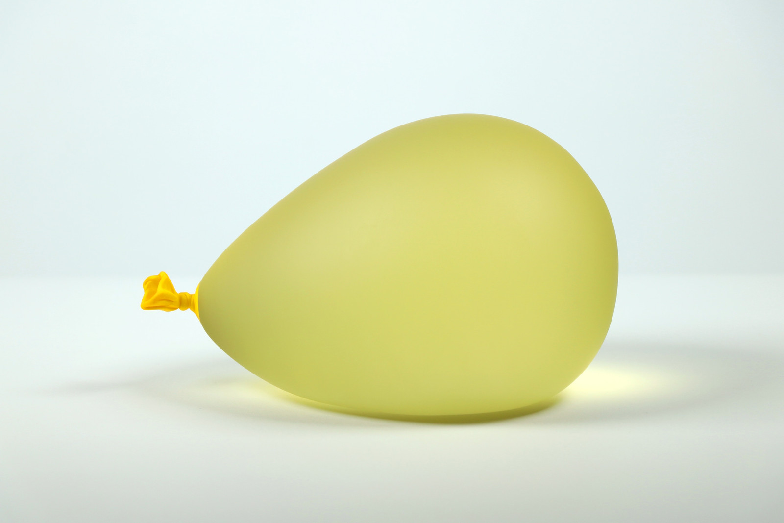 Dylan Martinez - Yellow Water Balloon (large), 2024, Glass sculpture - hot sculpted, sandblasted, acid etched