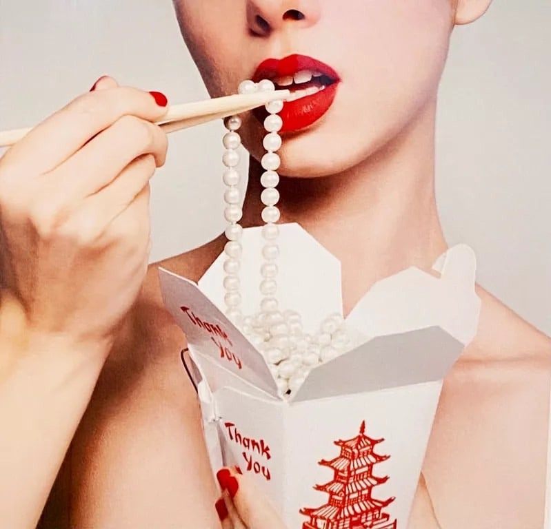 Tyler Shields - Take Out Pearls, 2019, Digital C Print