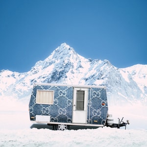 Jeffrey Czum - Glamping (Winter)