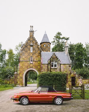 Jeffrey Czum - Luxury Real Estate