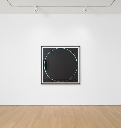 Ian Davenport - Black, Light Blue, Black, 2002